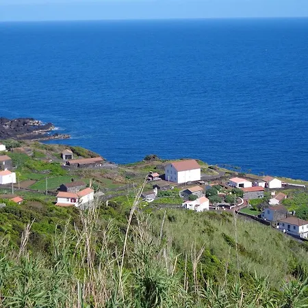 Adega Pedra Do Lagar Villa Calheta de Nesquim Exterior photo